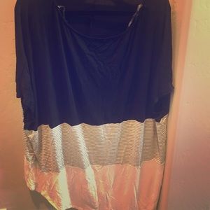 Women’s tunic top